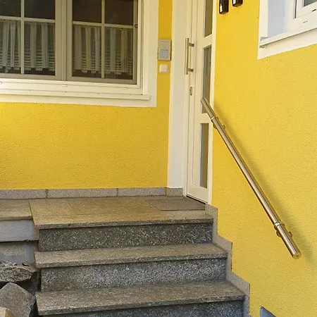 Giovanni Apartment